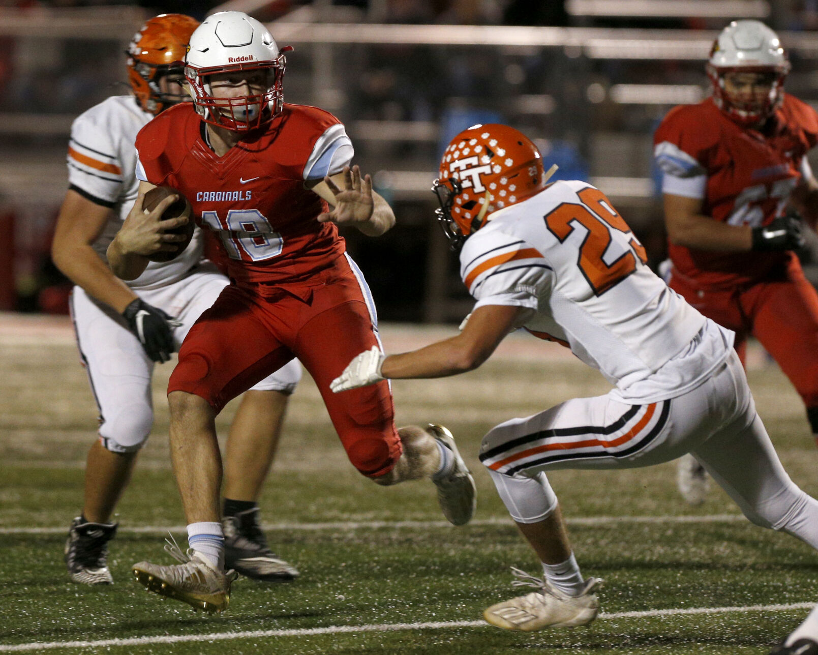 2. Collinsville Cardinals (10-0)